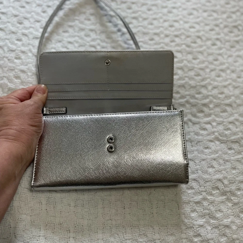 Liz Claiborne Silver Phone Case Wallet with Strap‎